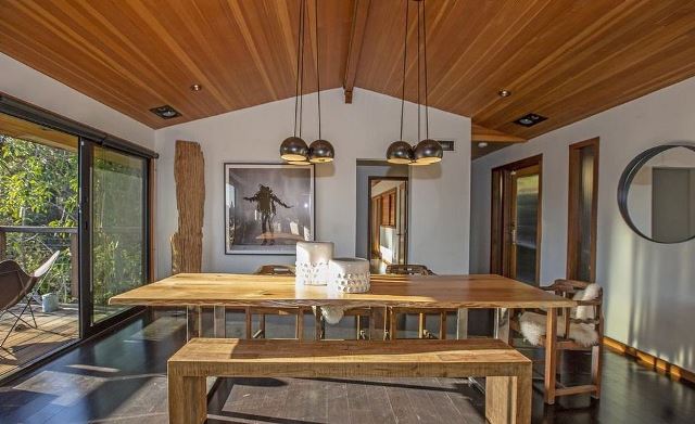 Rumah Aktris Black Panther Dilengkapi Pemandangan Ngarai