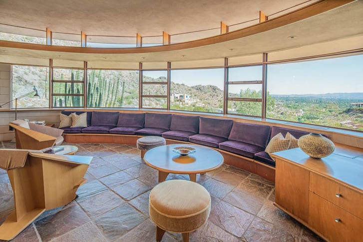Karya Terakhir Frank Lloyd Wright Terjual Rp23,5 Miliar