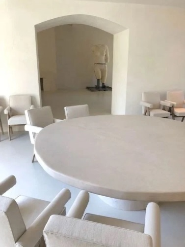 Rumah 'Sederhana' Kim dan Kanye West, Lantainya Tak Boleh Tergores
