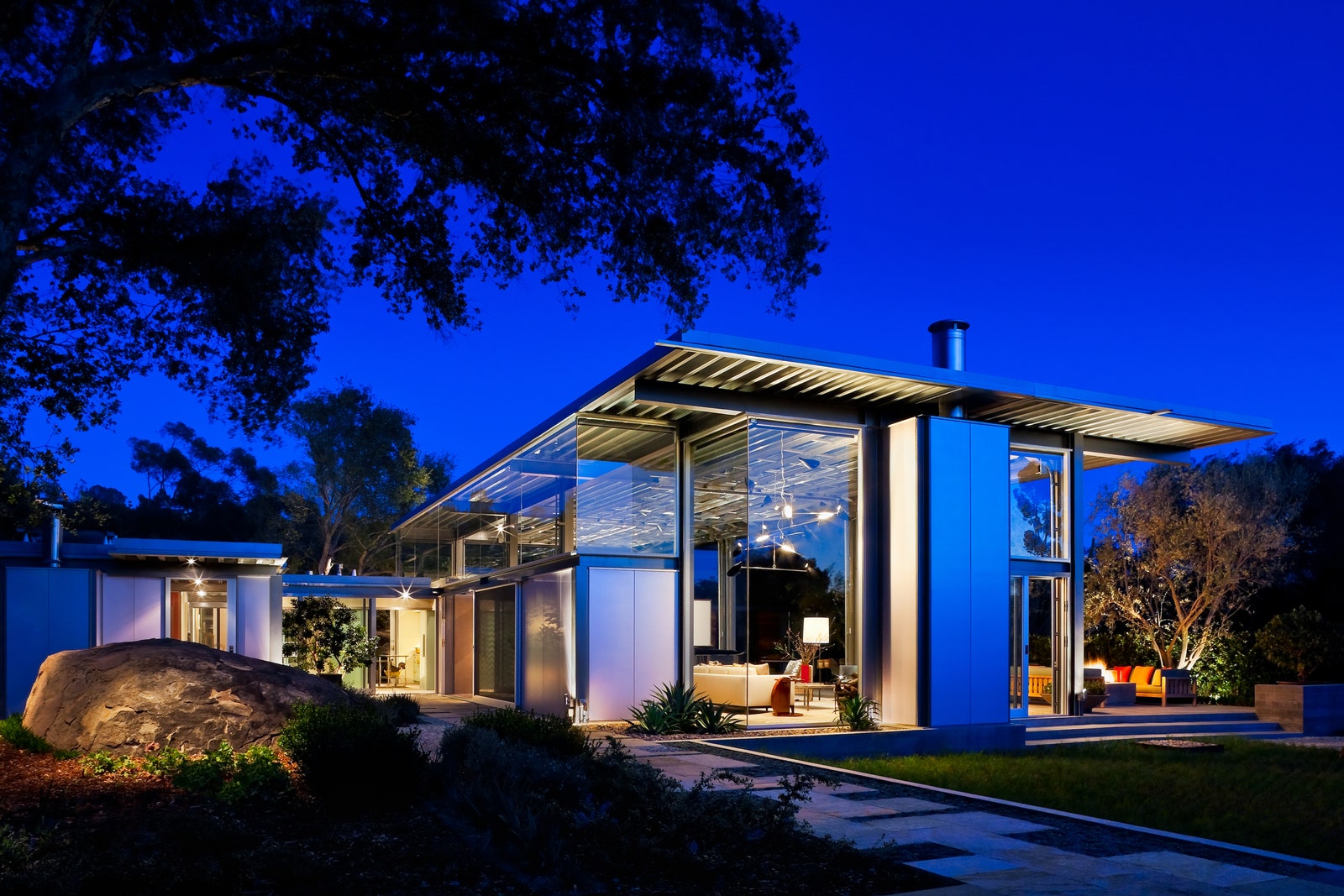 Deretan Rumah Modern dengan Harga Fantastis