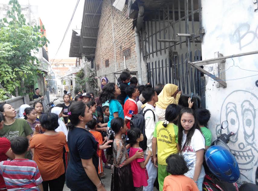 Sejak Minggu Pagi Ibu yang Memutilasi Anaknya Mengurung Diri