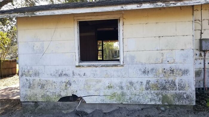 Rumah Paling Buruk Dijual Rp966 Juta, Berminat?