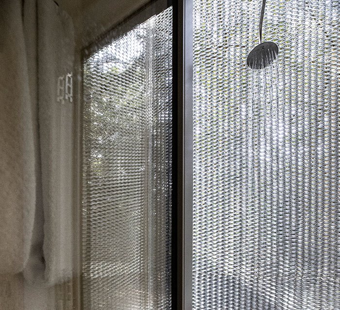 Sensasi Menginap di Rumah Pohon Løvtag