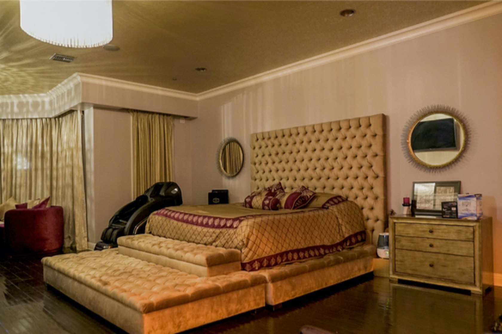 Rumah Bekas Selena Gomez Dijual Rp90,3 Miliar