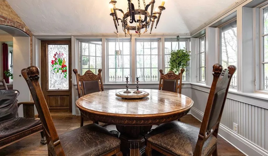 Rumah Masa Kecil Eleanor Roosevelt Dijual