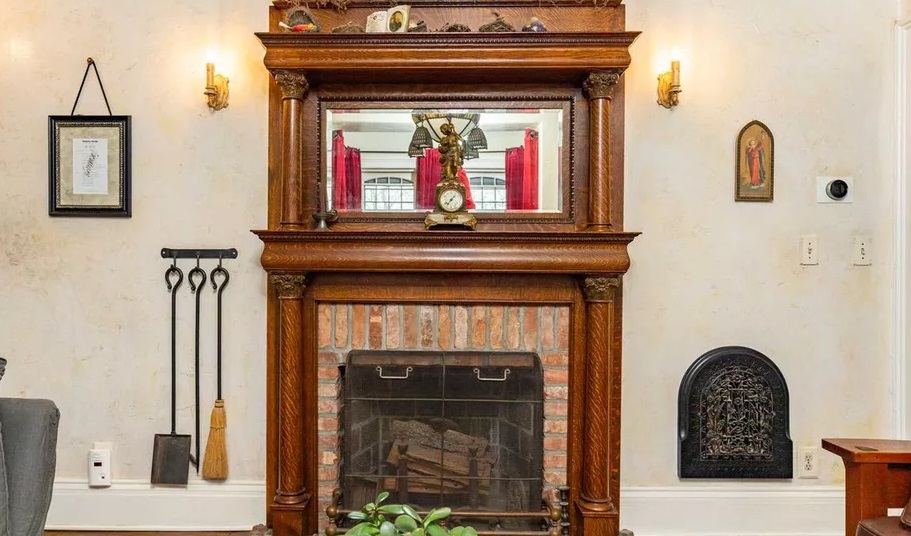 Rumah Masa Kecil Eleanor Roosevelt Dijual