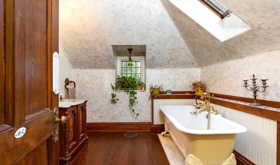 Rumah Masa Kecil Eleanor Roosevelt Dijual