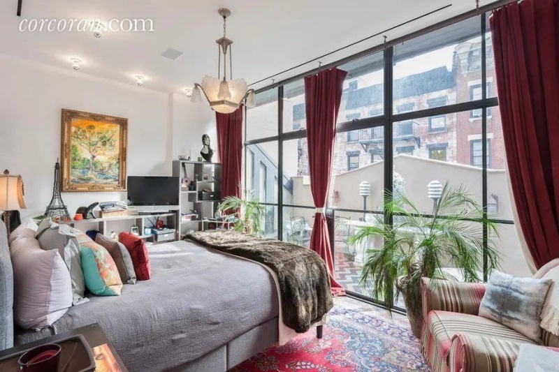 Wow! Taylor Swift Sewa Rumah Rp560 Juta per Bulan