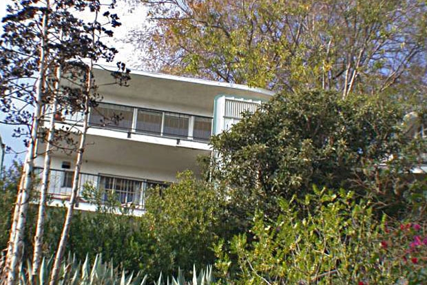 High Tower Court, Kompleks Hunian Eksklusif di Los Angeles