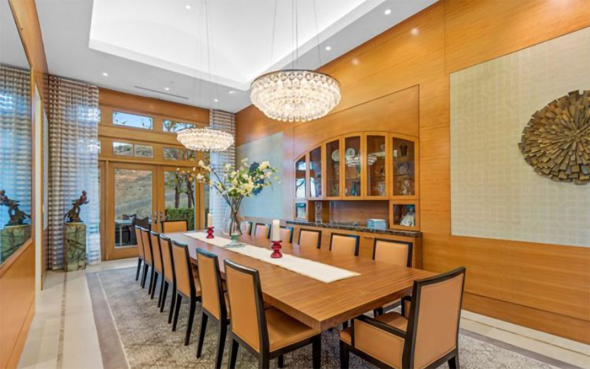 Intip Rumah Mewah Bos Walt Disney