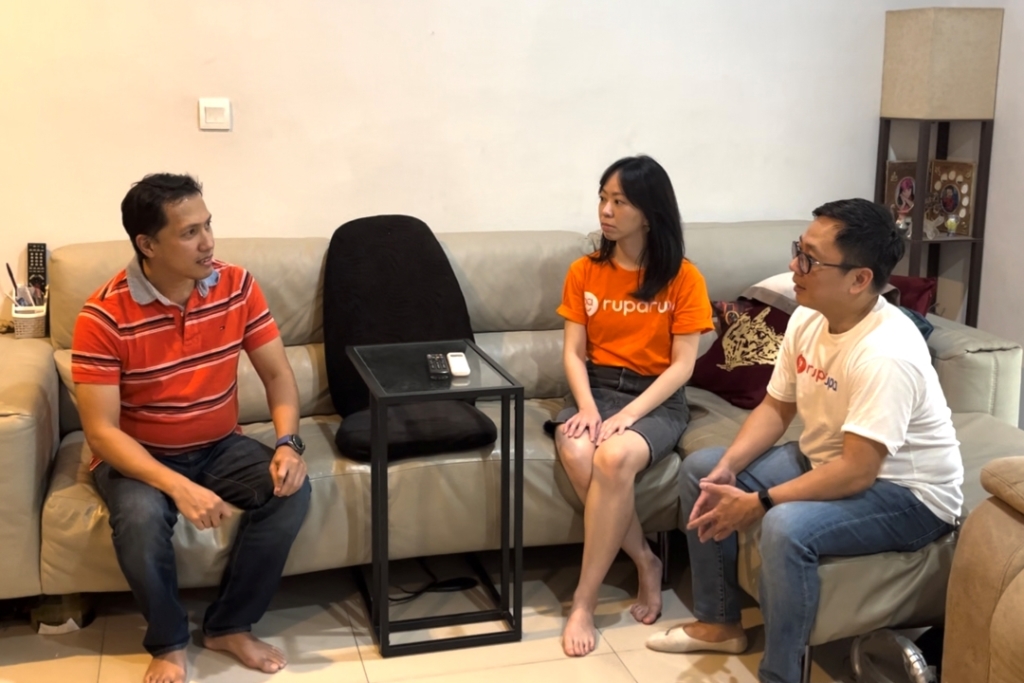 Hari Pelanggan Nasional, Kawan Lama Group Sapa Pelanggan Lebih dari 100 Toko di 61 Kota