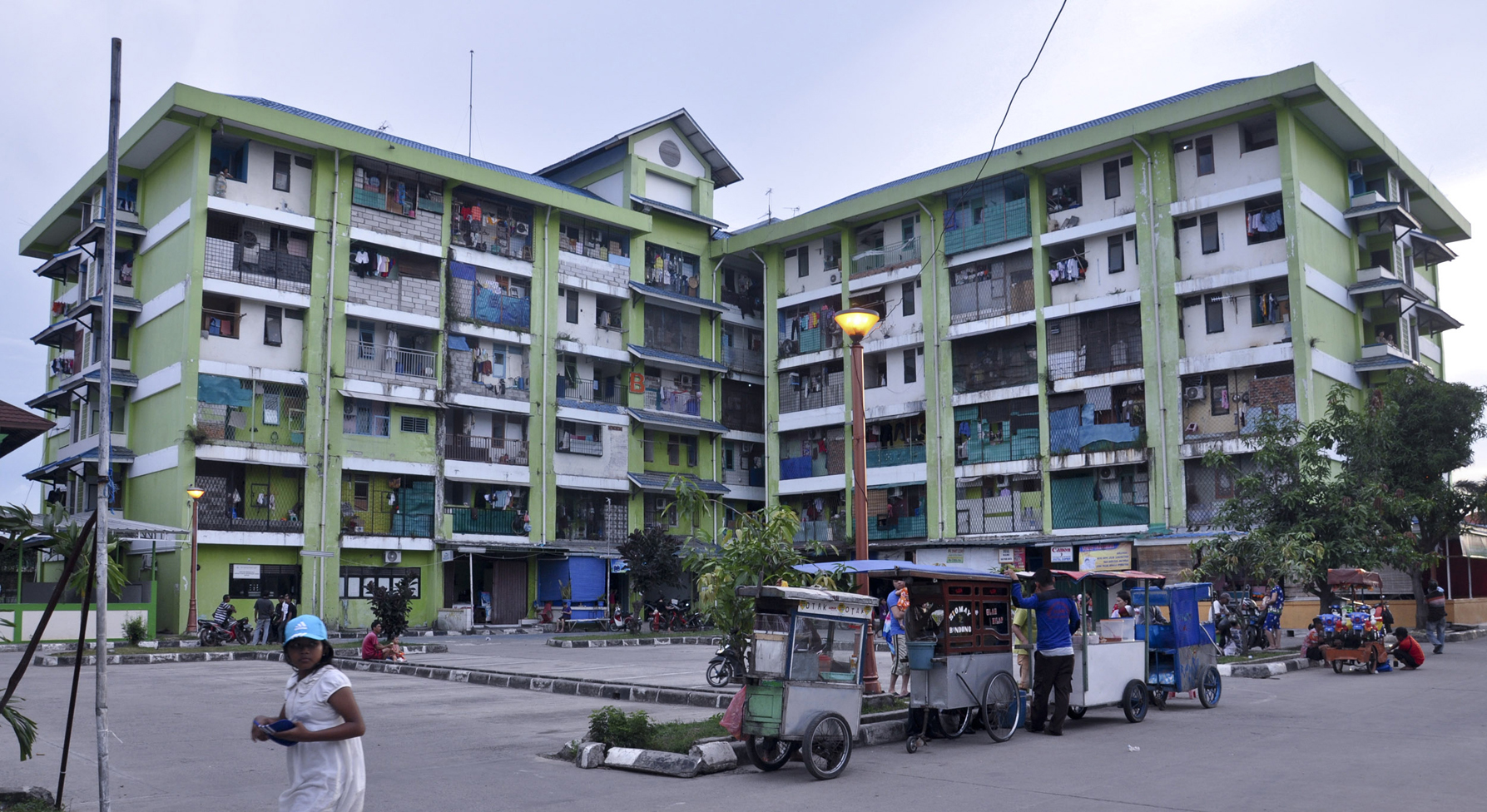 Karena Bujang, 105 Pria Diusir dari Rusun Kapuk