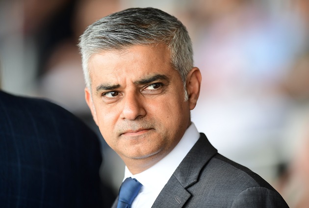 Gedung Putih Sebut Kemenangan Sadiq Khan Peristiwa Bersejarah