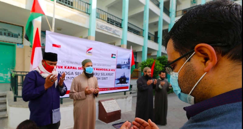 Warga Palestina Serentak Gelar Salat Gaib untuk Awak KRI Nanggala-402