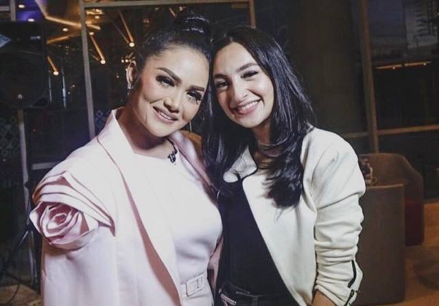 Menangkal Perundungan Netizen ala Samirah Begum