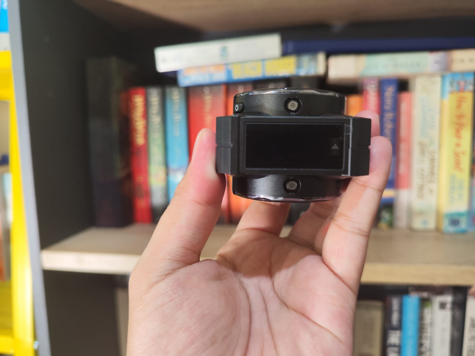 Saramonic Blink Me B2, Wireless Mic Praktis Buat Content Creator