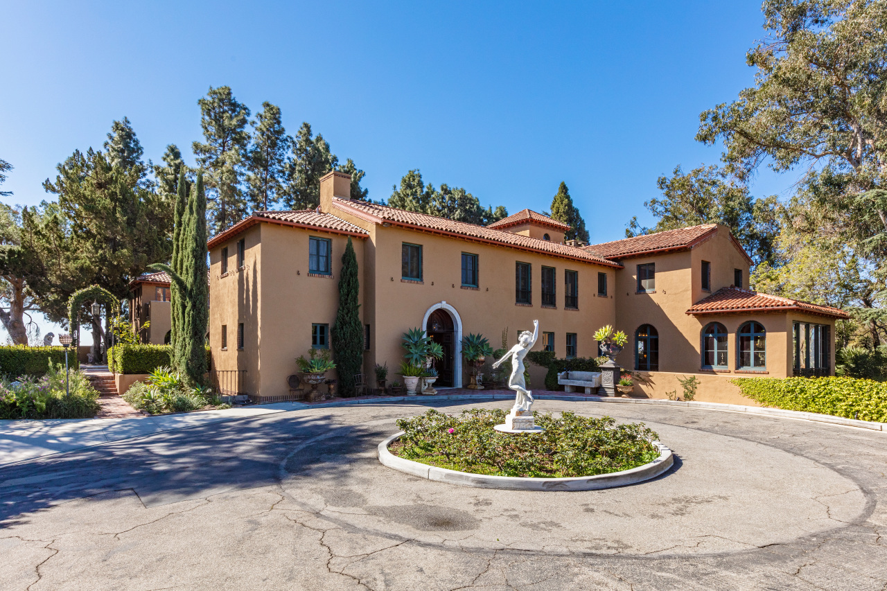 Properti Mewah Tempat Syuting Scream 3 dan Britney Spears Dijual Rp581 Miliar