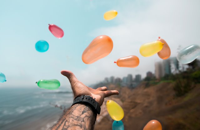 Dampak Buruk Berpura-pura Bahagia