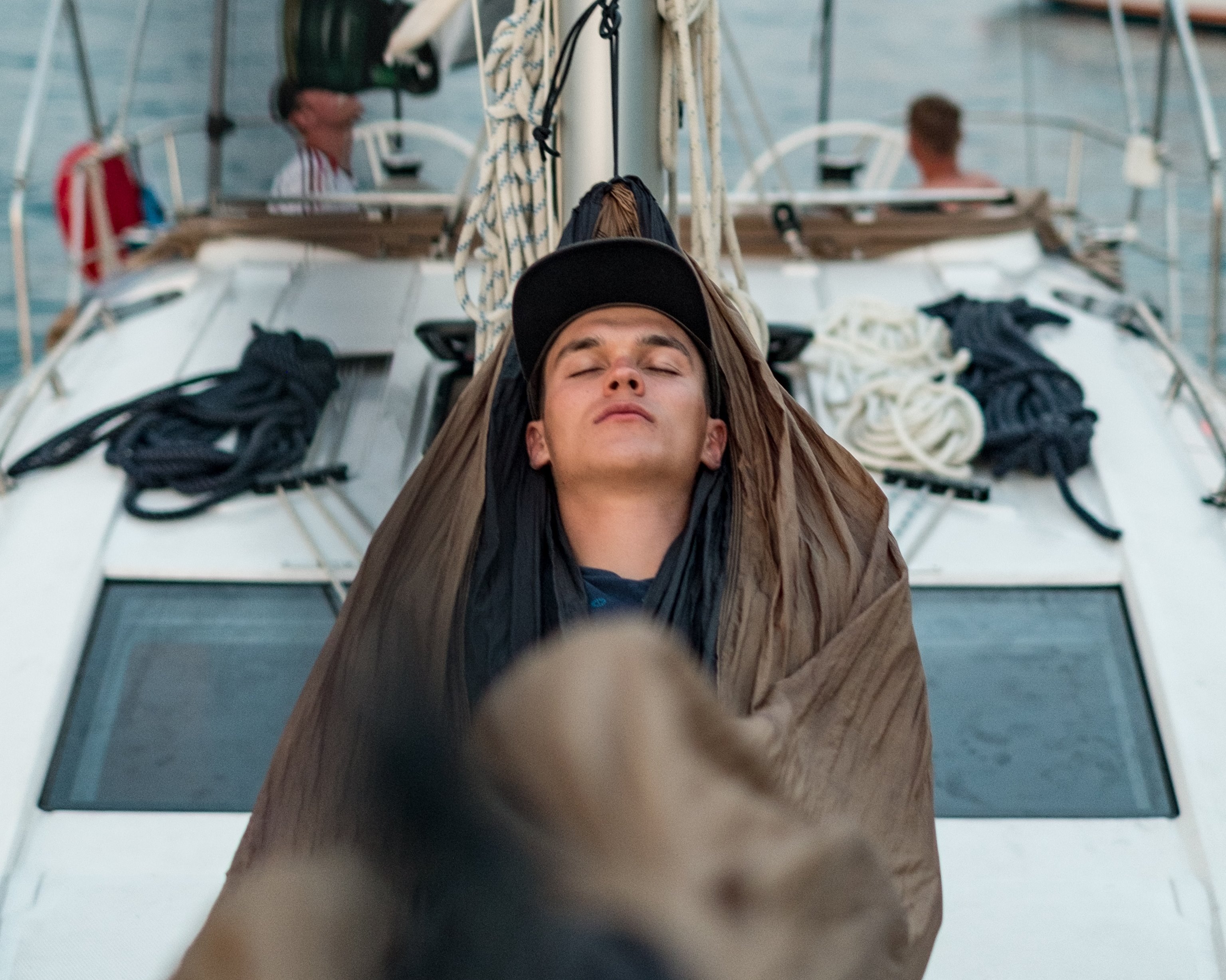 Mengapa Orang Obesitas Cenderung Mendengkur Saat Tidur?