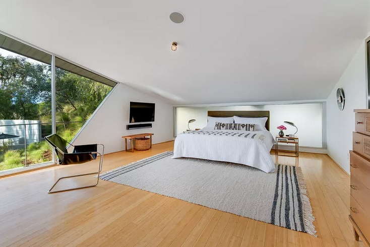 Triangle House, Hunian Segitiga yang Dibanderol Rp62,6 Miliar