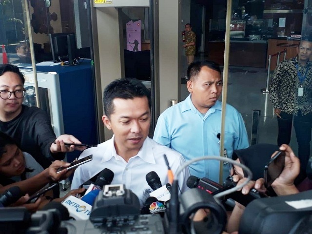 Taufik Hidayat Kasih Rp2 Miliar ke Asisten Imam Nahrawi