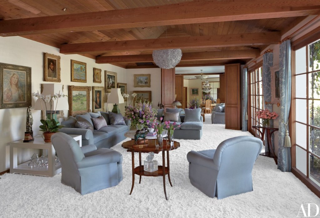 Rumah Bekas Elizabeth Taylor Terjual dengan Harga Rp156 Miliar