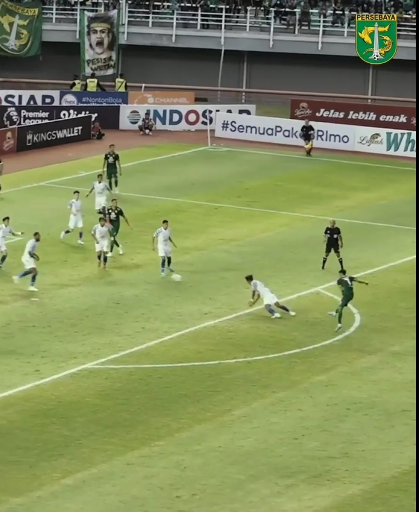 4 Fakta Menarik Kemenangan Persebaya Lawan PSIS, Tendangan Roket Marselino Bikin GBT Bergemuruh