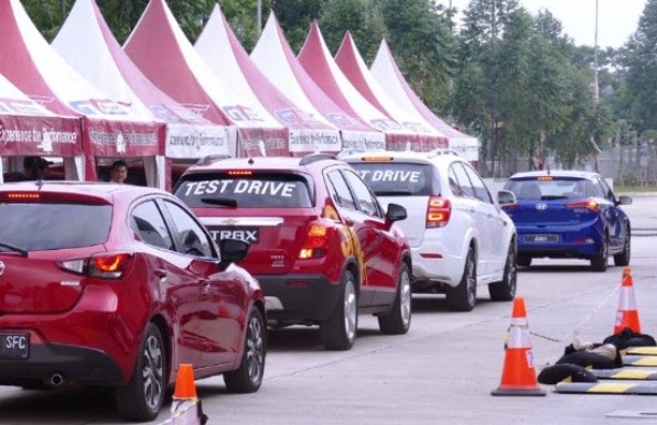 Chevy Trax & KTM Duke Terlaris Dicicipi Pengunjung GIIAS 2016