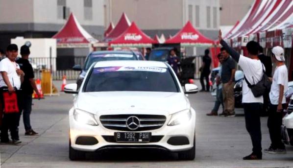 Memacu Adrenalin di GIIAS 2016