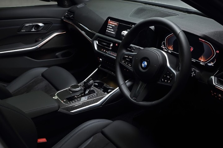 Model Anyar BMW Seri 3 Hadir Menggoda Petrolhead Sultan