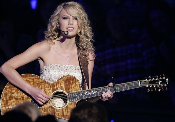 Pesan Rahasia Taylor Swift dalam Blank Space