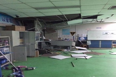 Perkantoran dan Rumah Warga Rusak Terkena Ledakan Tianjin
