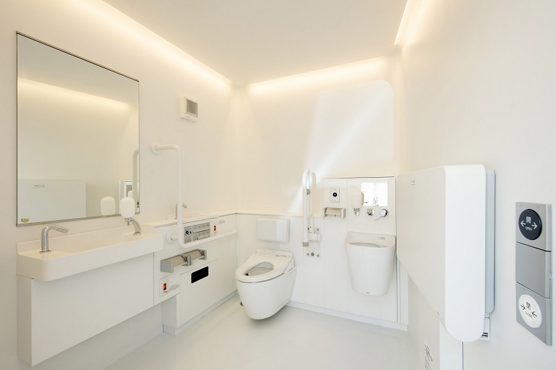 Wow! Toilet Berdesain Menawan di Jepang Ini Bikin Pengguna Saling Sapa