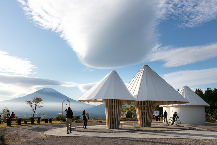 Desain Unik Tempat Istirahat Pendaki Gunung Fuji
