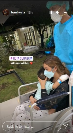 Anak Vanessa Angel diurus oleh Tom Liwafa. Instagram @tomliwafa