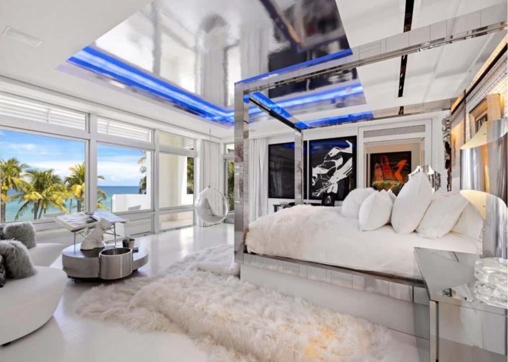 Pemilik Merek Tommy Hilfiger Jual Rumah Pantai Rp362 Miliar