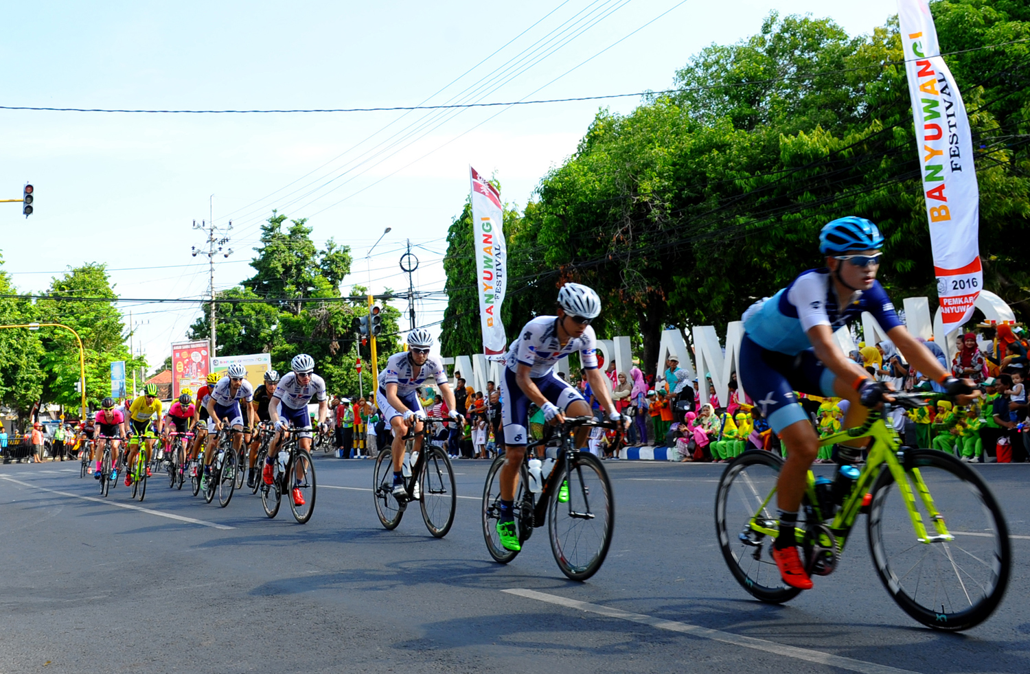 Tour de Banyuwangi-Ijen Menyuguhkan Budaya Lokal & Keindahan Alam