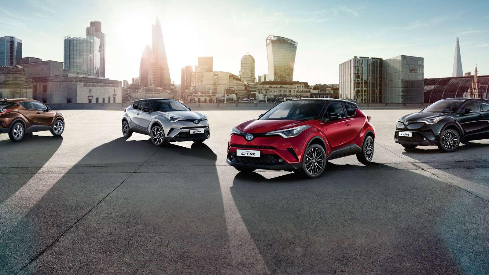 Pasar C-HR Hybrid di Indonesia Belum Yakinkan Toyota