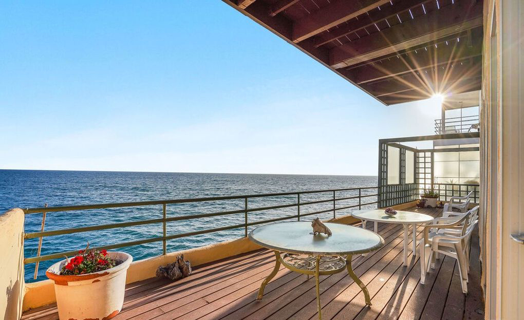 Tyra Banks Beli Rumah Pantai Rp65 Miliar