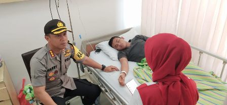 Pikap Pengangkut Santri Diuji KIR