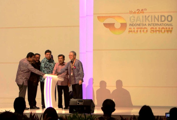 Wapres Jusuf Kalla Buka GIIAS 2016