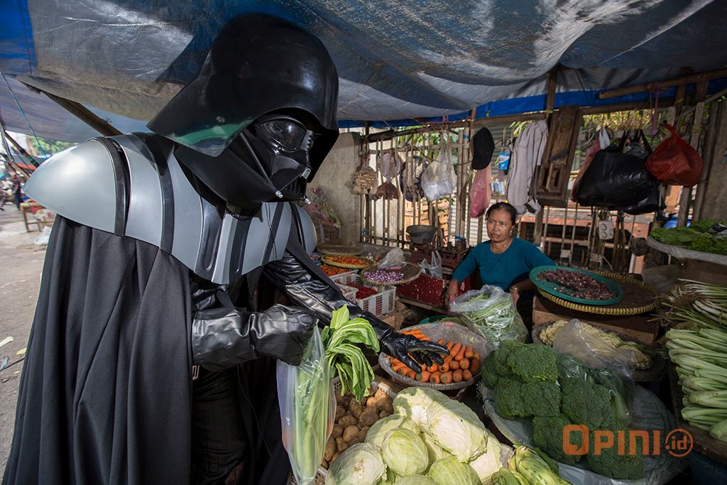 This is What Happens If Darth Vader Lives in Jakarta