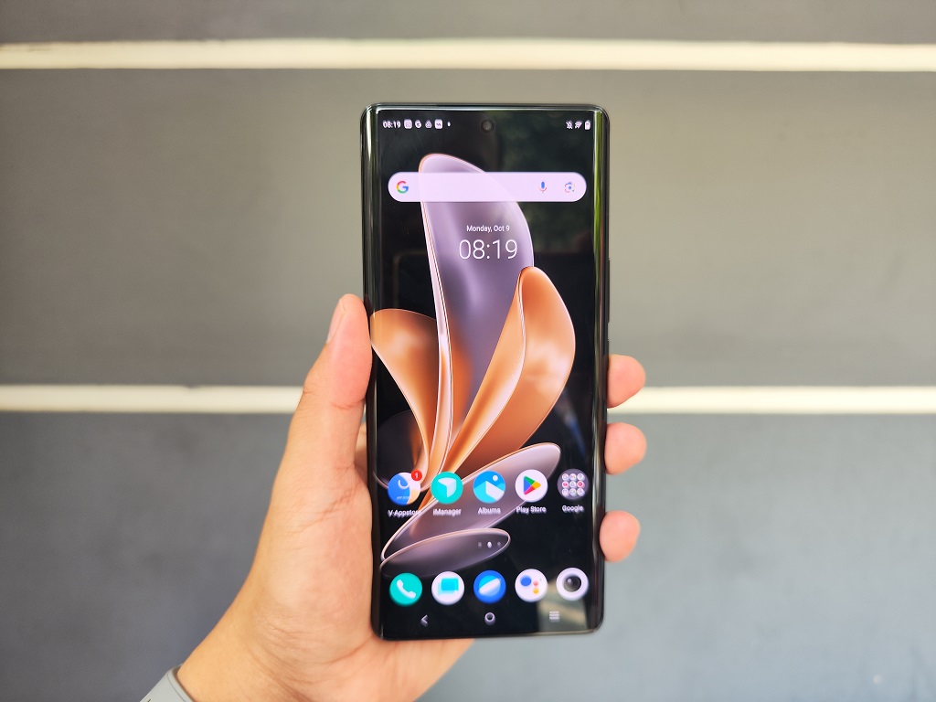 Review vivo V29 5G, Tampilan Mewah dan Kamera Wah, Chipset Lama