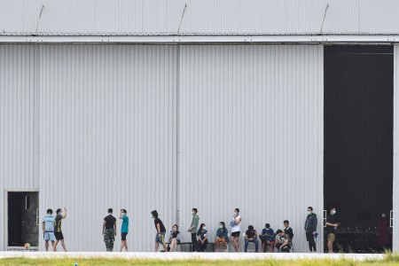 Kesehatan Warga Karantina di Natuna Mulai Terganggu