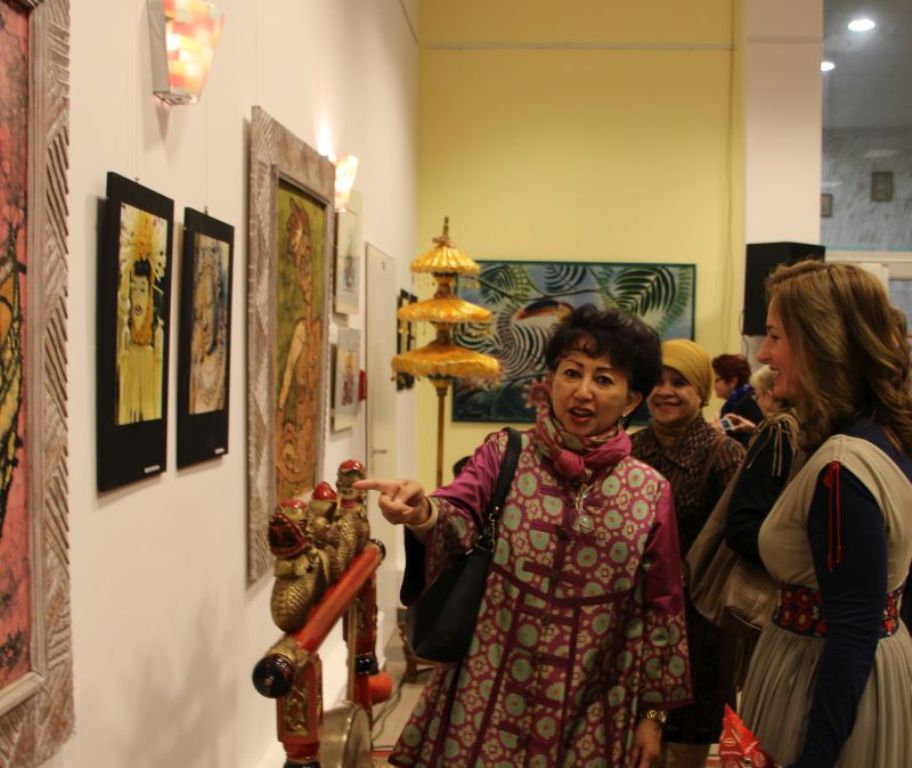 Art Kalamakara, Cerita Keindahan Indonesia di Hongaria