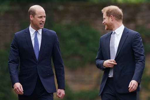 Pangeran William dan Harry Bersatu Kembali di Hadapan Diana