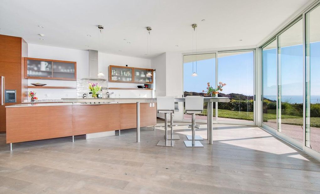 Willow Smith Beli Rumah Malibu Seharga Rp46 Miliar