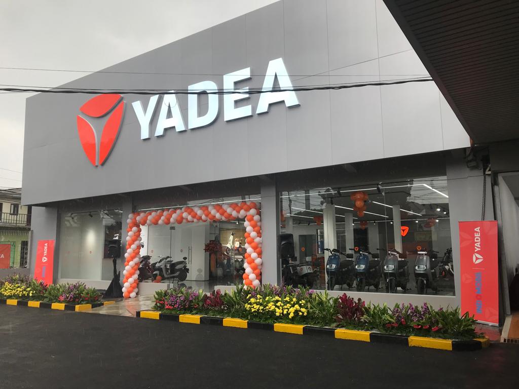 5 Alasan Motor Listrik Yadea Laris Manis di IIMS 2023