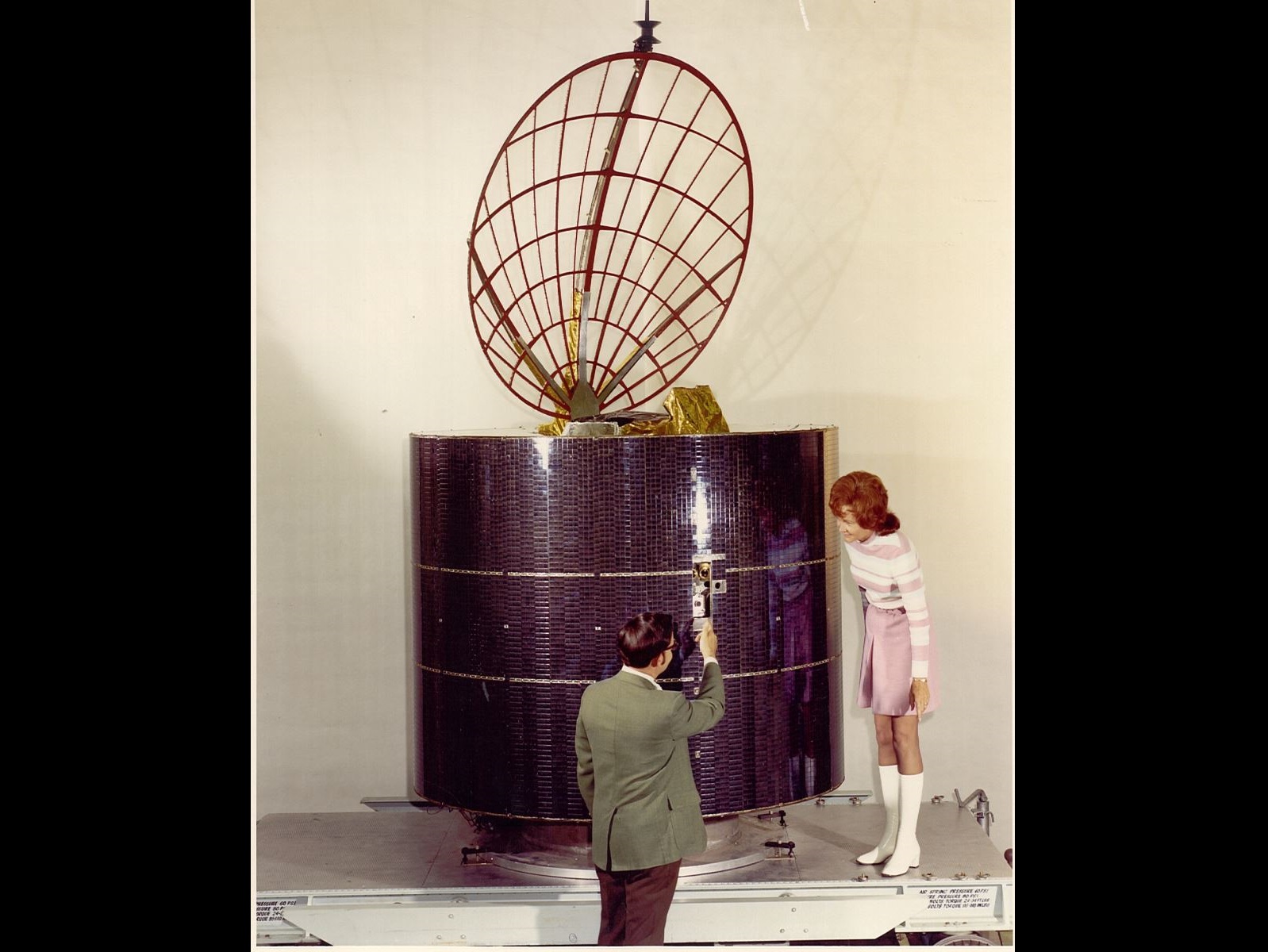 8 Juli 1976, Indonesia Terbangkan Satelit Pertamanya