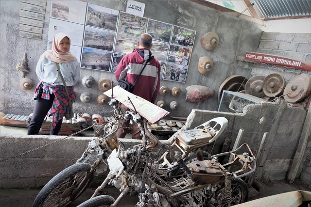 Melihat Omahe Mbah Maridjan